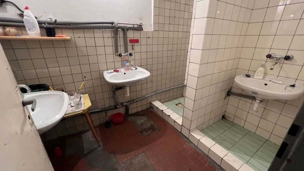 Prodej komerční nemovitosti · Autoservis · 700 m²