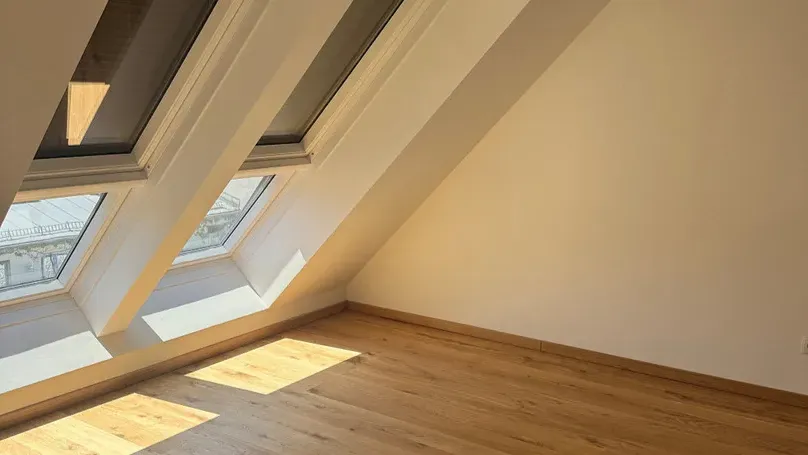 Erstbezug: City-Penthouse Dachgeschosswohnung mit 12 m² Balkon und Blick über Wien