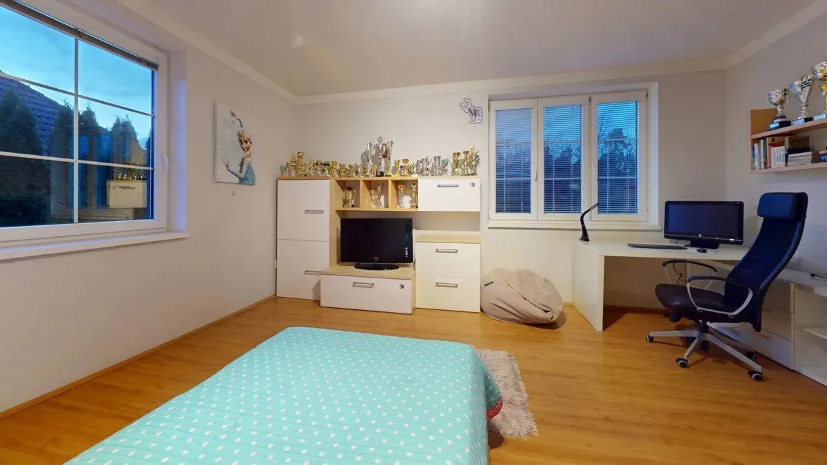 Prodej domu · Rodinný · 424 m² (ID: SaleLink)
