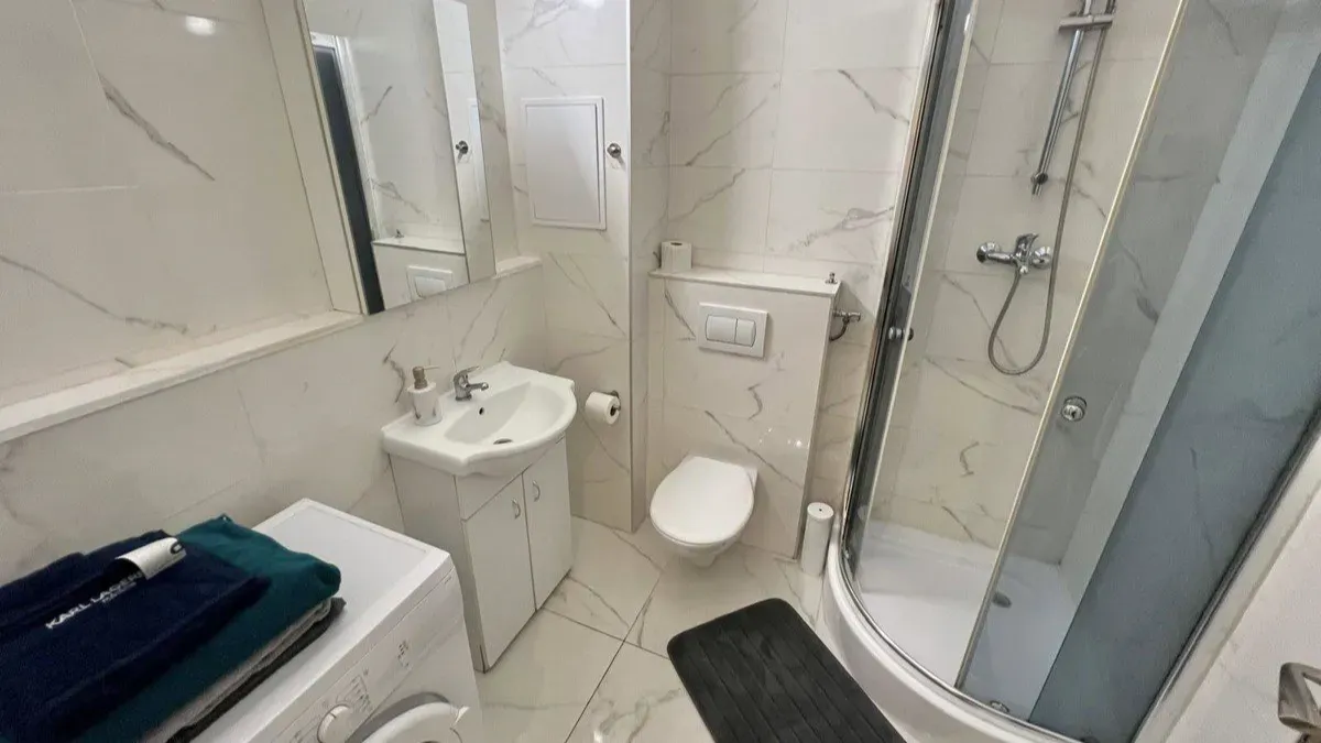 Pronájem bytu · 1+kk · 36 m² (ID: Krakovska1kk)