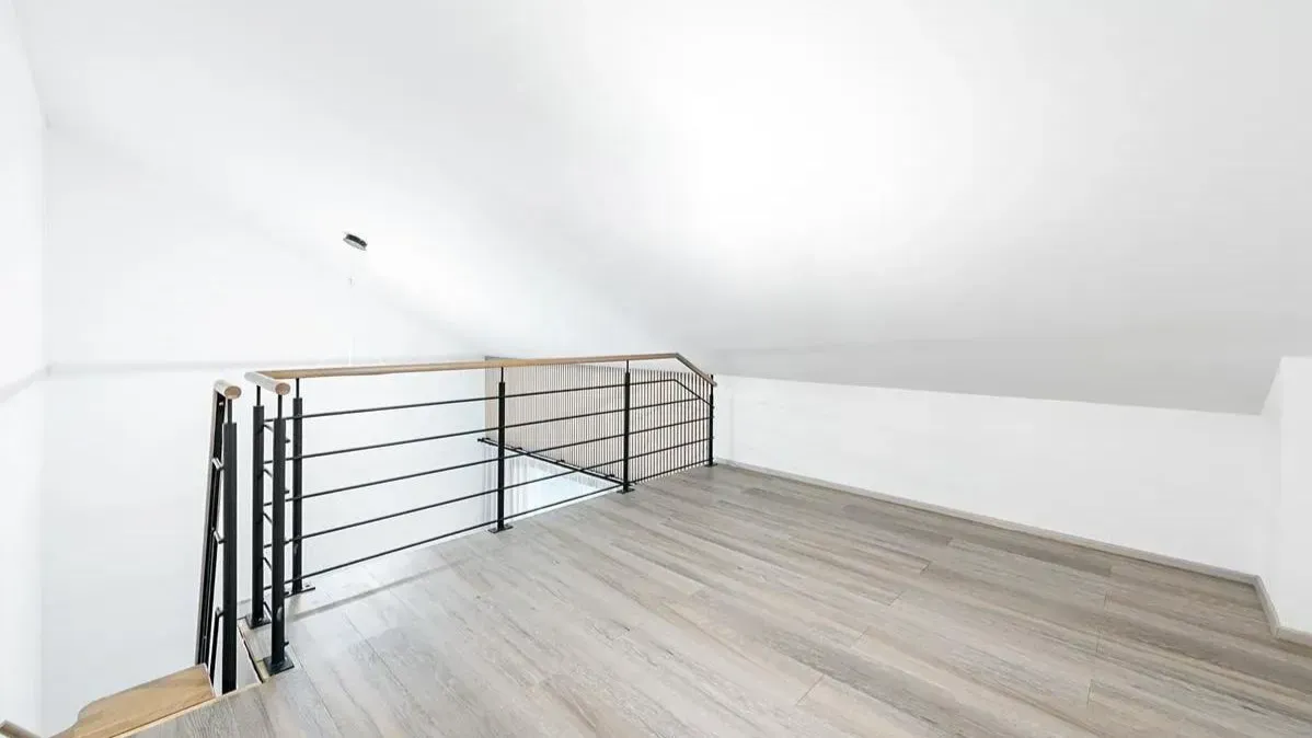 Pronájem bytu · 2+kk · 37 m² (ID: Zlychov2kk)