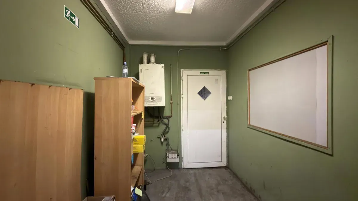 Pronájem komerční nemovitosti · Autoservis · 388 m²
