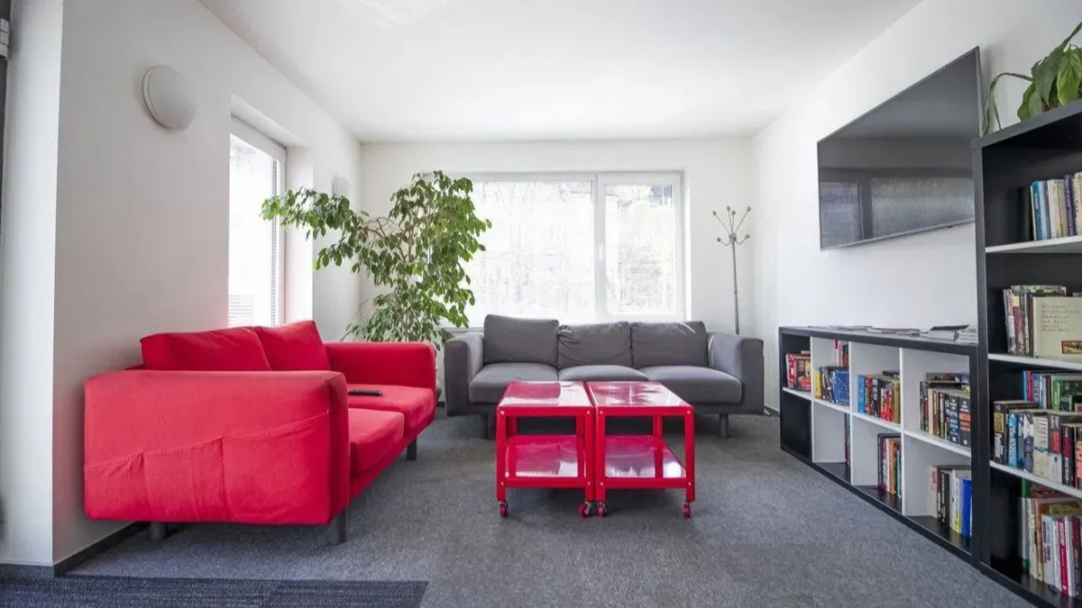 Pronájem bytu · 2+kk · 38 m²