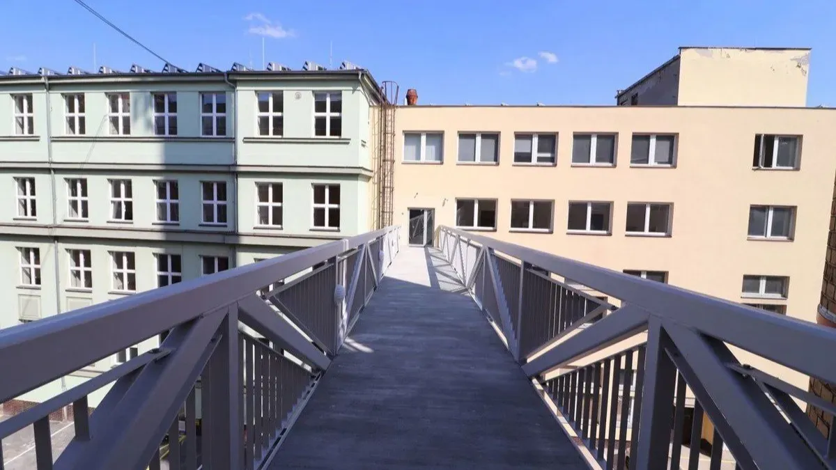 Pronájem bytu · 2+kk · 38 m²