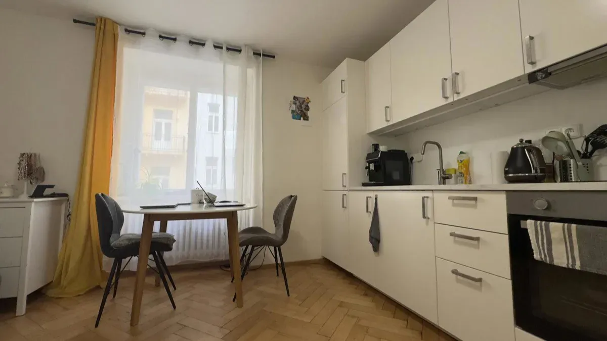 Pronájem bytu · 2+kk · 40 m²